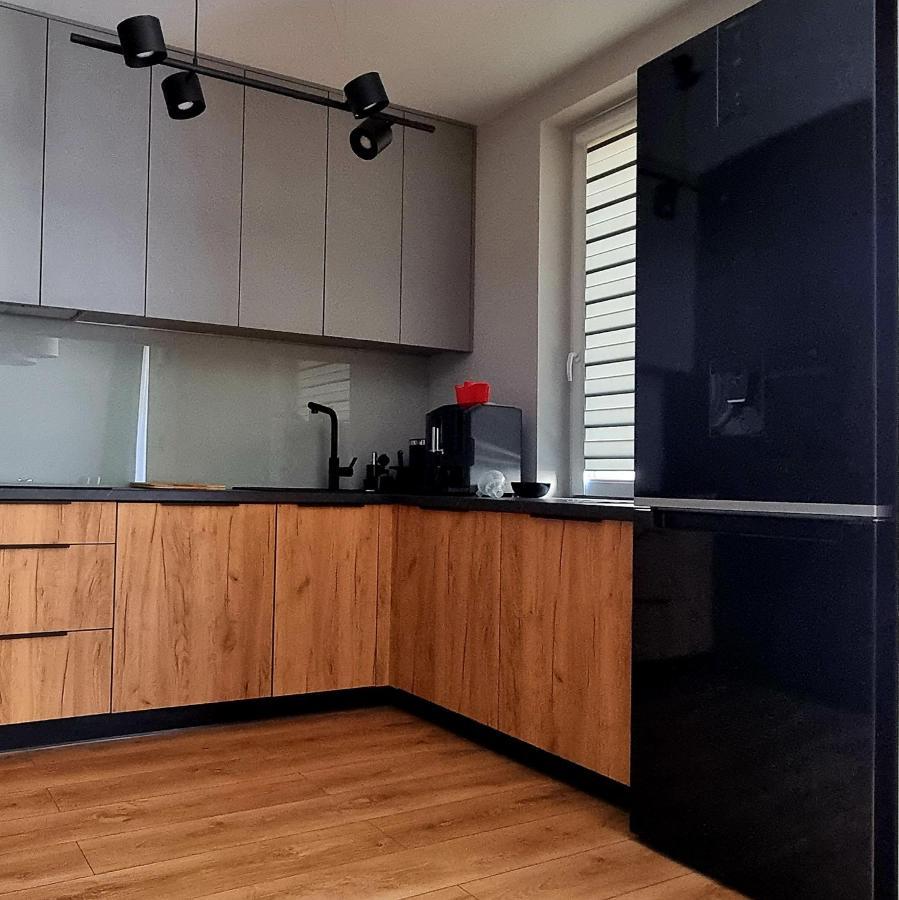 Ferienwohnung Apartament Z Klasa Gliwice Exterior foto