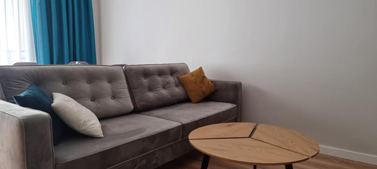 Ferienwohnung Apartament Z Klasa Gliwice Exterior foto